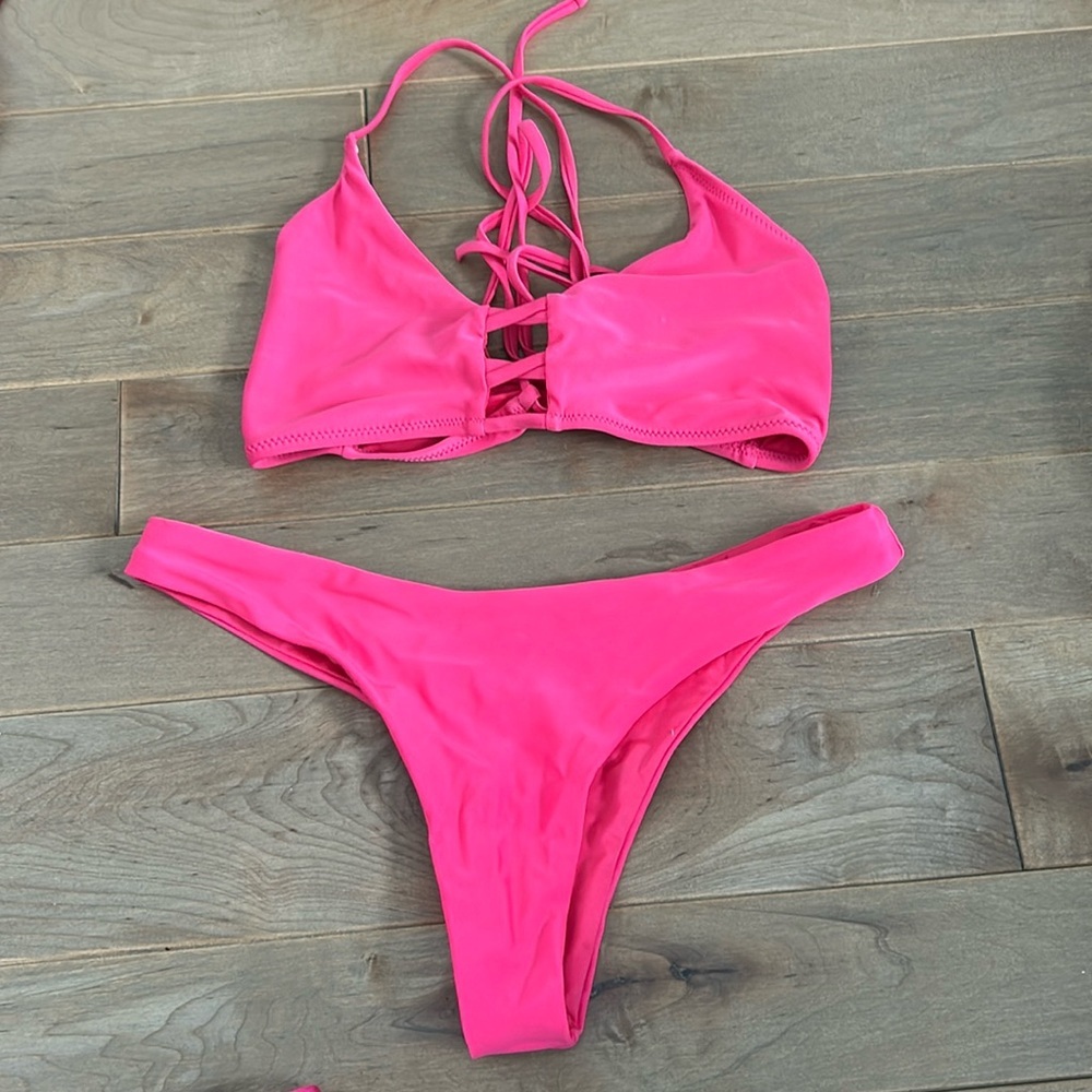Women’s Pink bikini